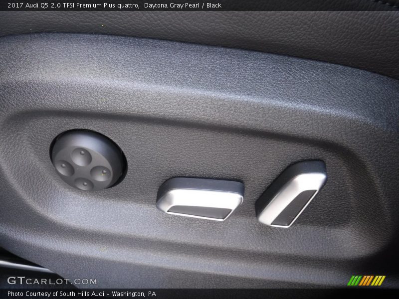 Daytona Gray Pearl / Black 2017 Audi Q5 2.0 TFSI Premium Plus quattro