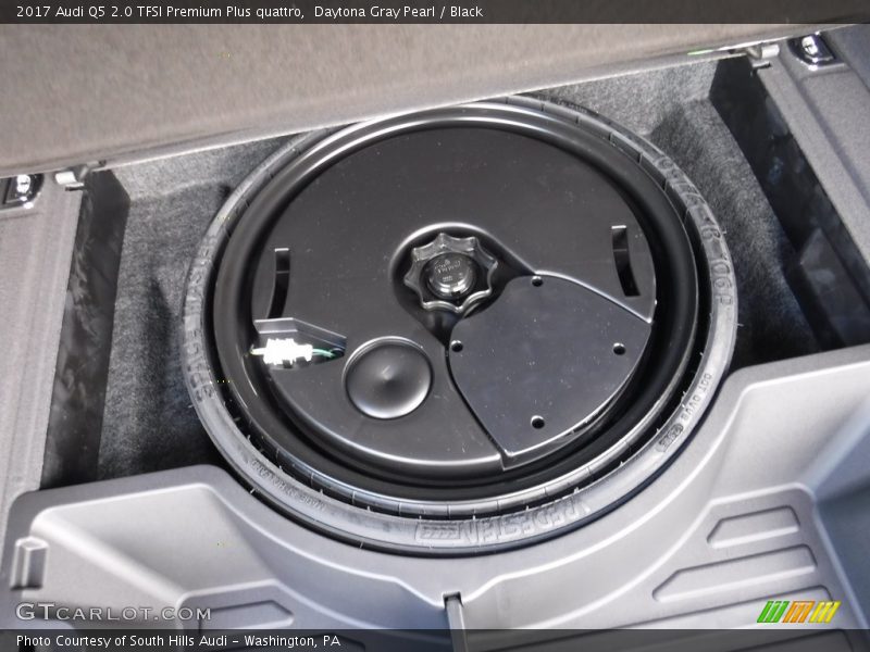 Daytona Gray Pearl / Black 2017 Audi Q5 2.0 TFSI Premium Plus quattro