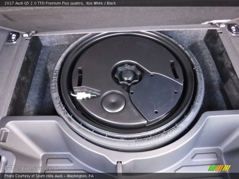 Ibis White / Black 2017 Audi Q5 2.0 TFSI Premium Plus quattro