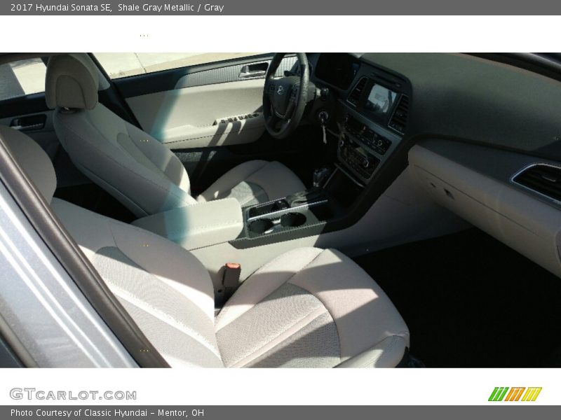 Shale Gray Metallic / Gray 2017 Hyundai Sonata SE