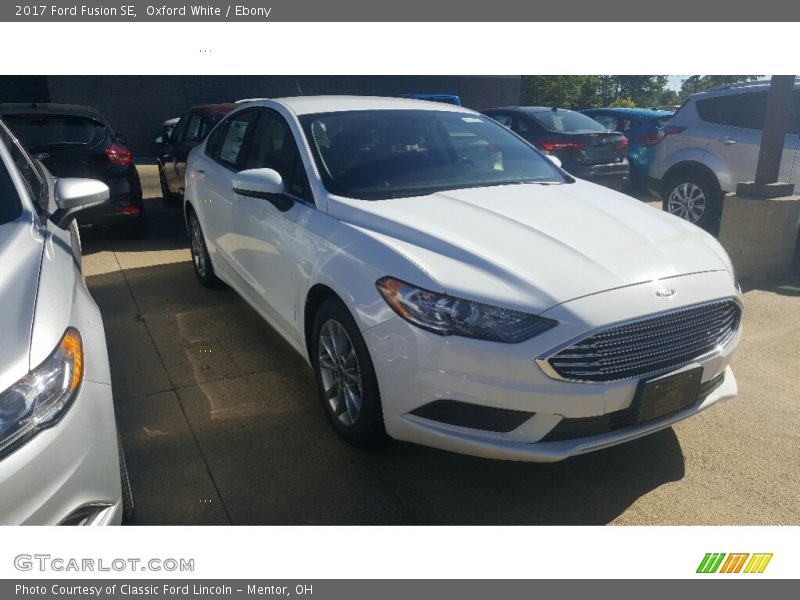 Oxford White / Ebony 2017 Ford Fusion SE