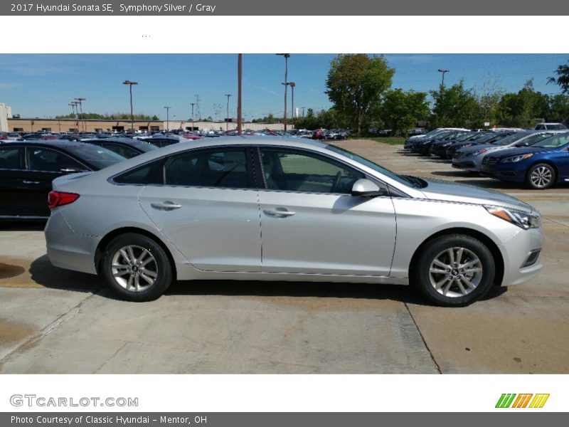 Symphony Silver / Gray 2017 Hyundai Sonata SE