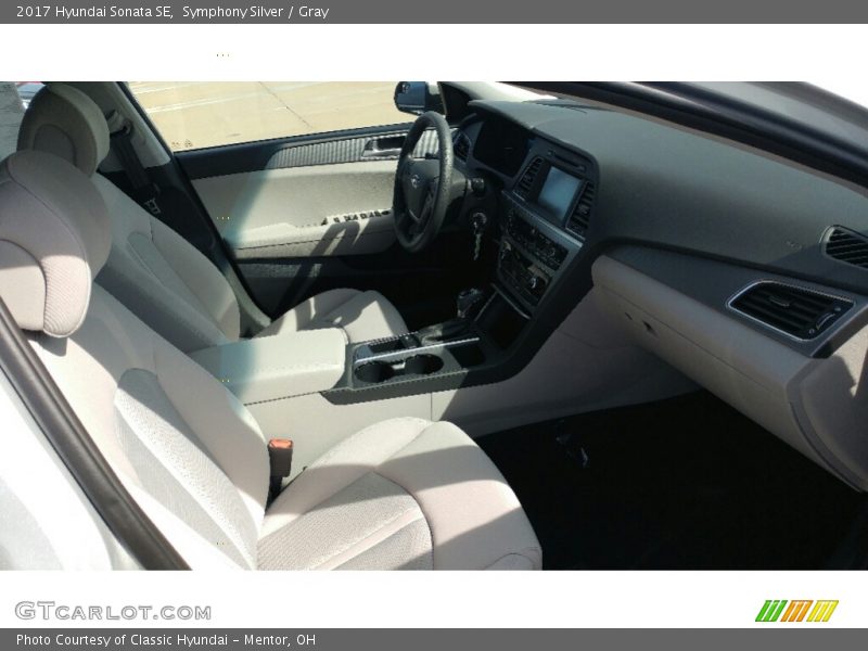 Symphony Silver / Gray 2017 Hyundai Sonata SE