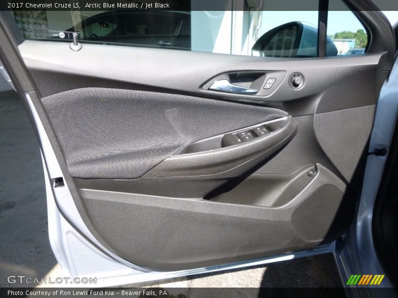 Arctic Blue Metallic / Jet Black 2017 Chevrolet Cruze LS
