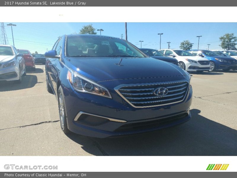 Lakeside Blue / Gray 2017 Hyundai Sonata SE