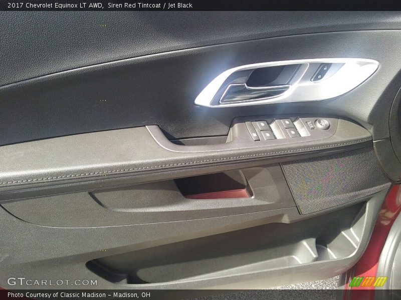 Siren Red Tintcoat / Jet Black 2017 Chevrolet Equinox LT AWD