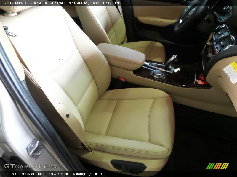 Mineral Silver Metallic / Sand Beige/Black 2017 BMW X3 xDrive28i