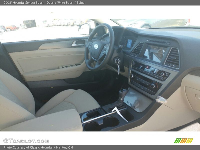 Quartz White Pearl / Beige 2016 Hyundai Sonata Sport
