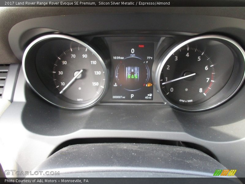  2017 Range Rover Evoque SE Premium SE Premium Gauges