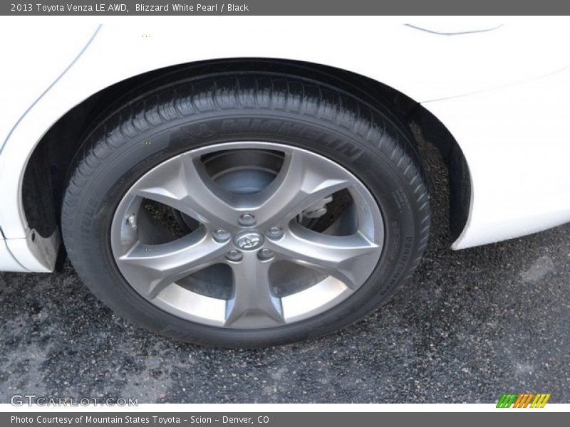 Blizzard White Pearl / Black 2013 Toyota Venza LE AWD