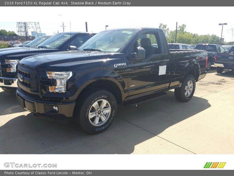 Shadow Black / Medium Earth Gray 2016 Ford F150 XL Regular Cab 4x4
