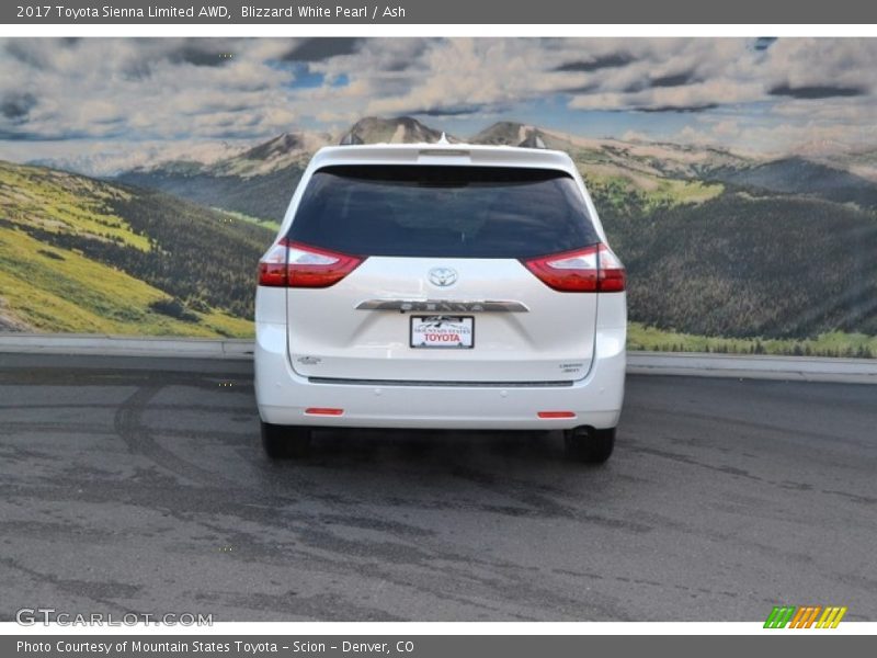 Blizzard White Pearl / Ash 2017 Toyota Sienna Limited AWD