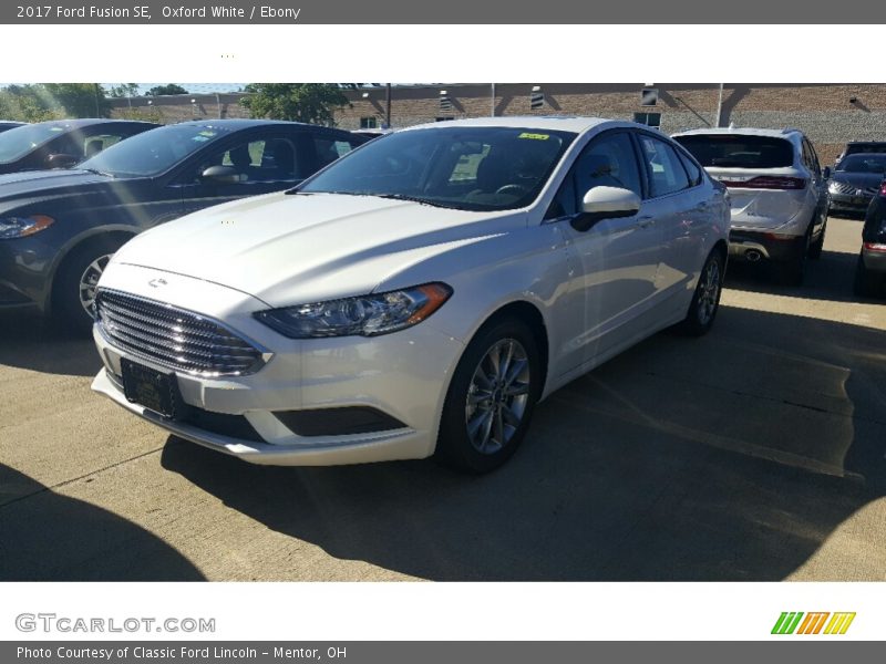 Oxford White / Ebony 2017 Ford Fusion SE