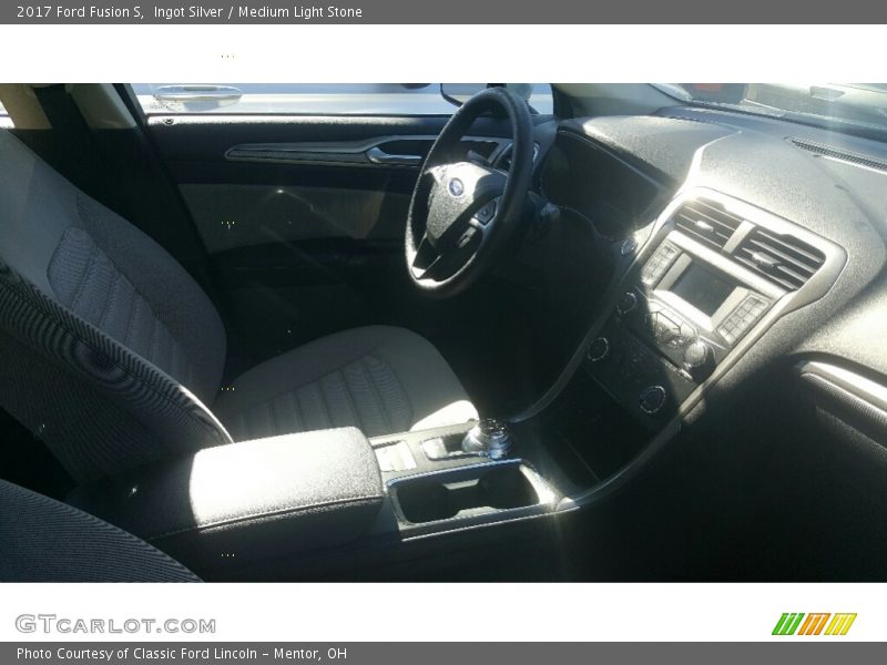 Ingot Silver / Medium Light Stone 2017 Ford Fusion S