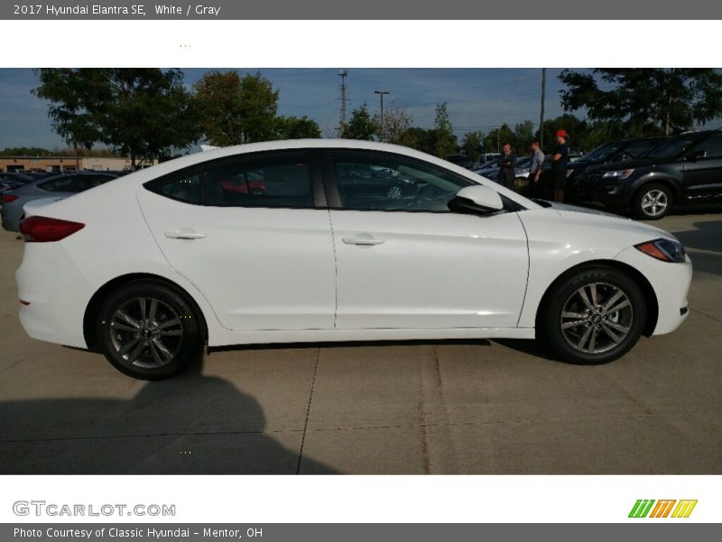 White / Gray 2017 Hyundai Elantra SE
