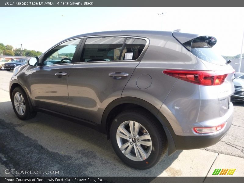 Mineral Silver / Black 2017 Kia Sportage LX AWD