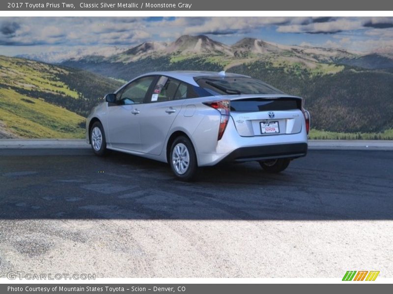 Classic Silver Metallic / Moonstone Gray 2017 Toyota Prius Two