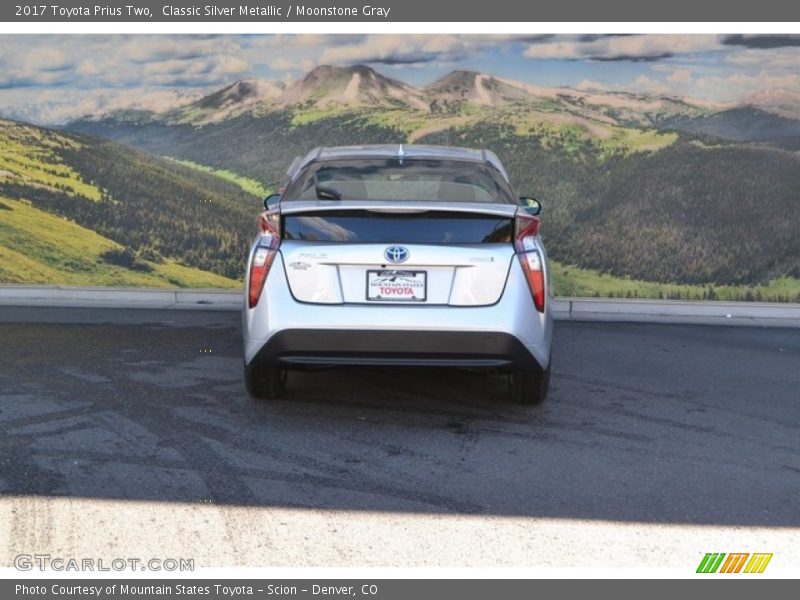 Classic Silver Metallic / Moonstone Gray 2017 Toyota Prius Two