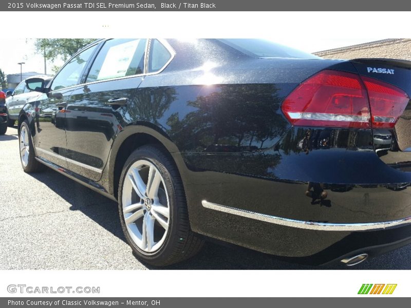 Black / Titan Black 2015 Volkswagen Passat TDI SEL Premium Sedan