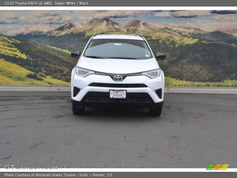 Super White / Black 2016 Toyota RAV4 LE AWD