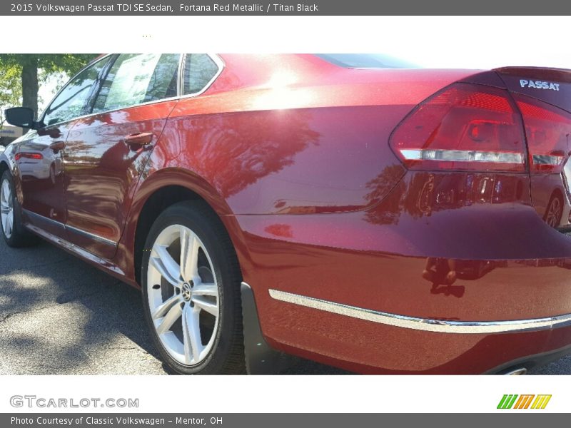 Fortana Red Metallic / Titan Black 2015 Volkswagen Passat TDI SE Sedan