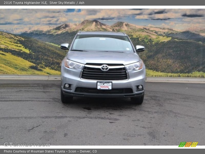 Silver Sky Metallic / Ash 2016 Toyota Highlander XLE