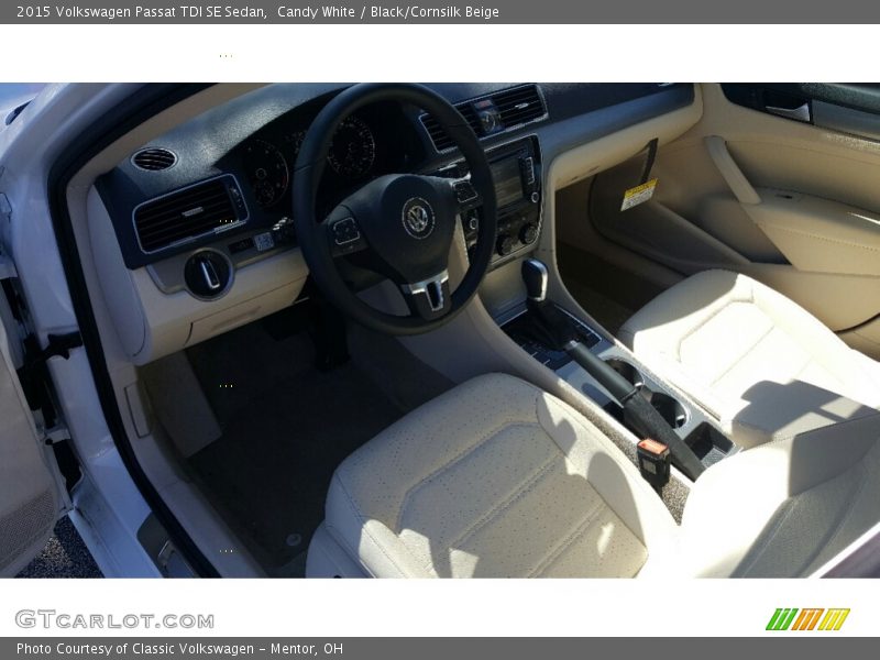 Candy White / Black/Cornsilk Beige 2015 Volkswagen Passat TDI SE Sedan