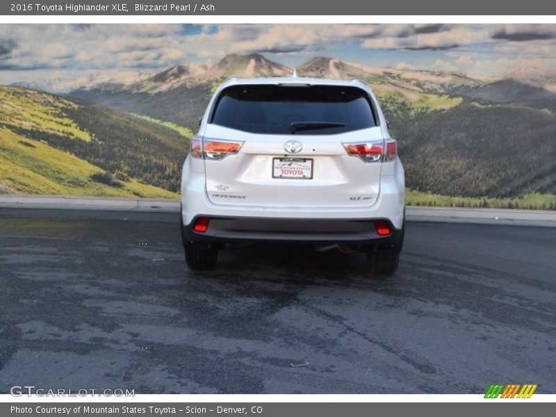 Blizzard Pearl / Ash 2016 Toyota Highlander XLE