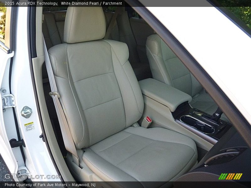 White Diamond Pearl / Parchment 2015 Acura RDX Technology