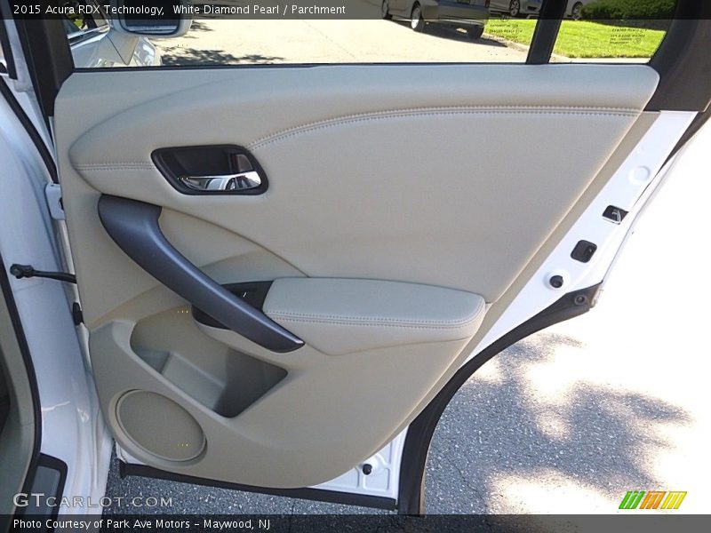 White Diamond Pearl / Parchment 2015 Acura RDX Technology