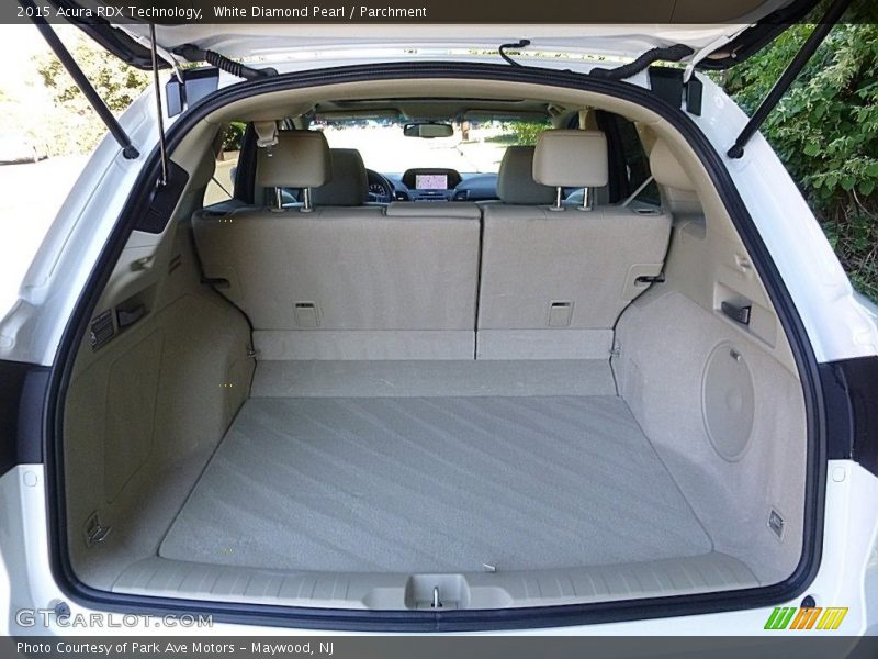 White Diamond Pearl / Parchment 2015 Acura RDX Technology