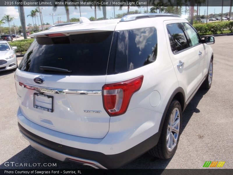 White Platinum Metallic Tri-Coat / Medium Light Camel 2016 Ford Explorer Limited