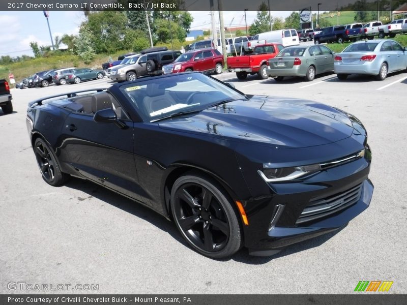 Front 3/4 View of 2017 Camaro LT Convertible
