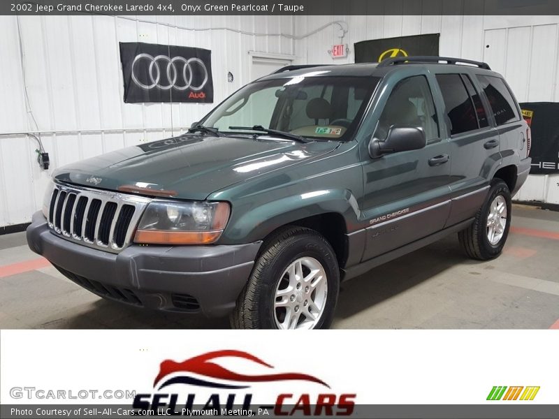 Onyx Green Pearlcoat / Taupe 2002 Jeep Grand Cherokee Laredo 4x4