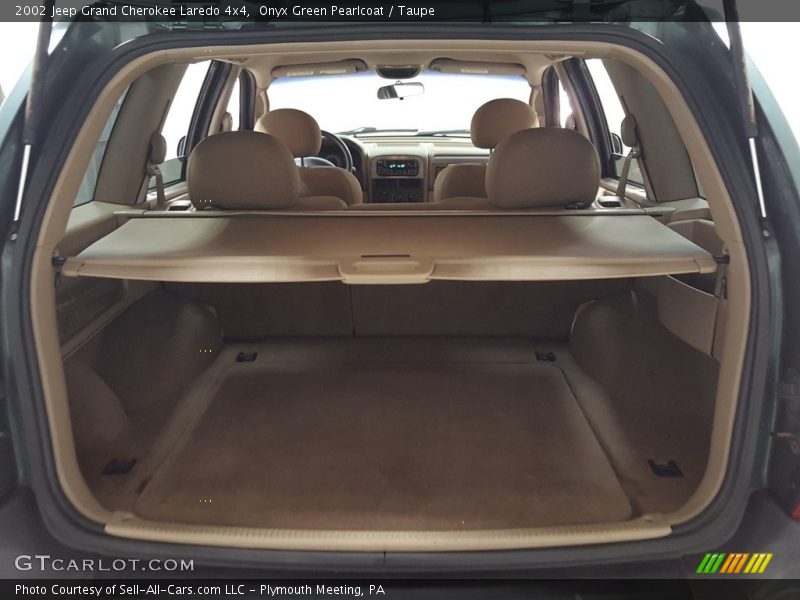 Onyx Green Pearlcoat / Taupe 2002 Jeep Grand Cherokee Laredo 4x4
