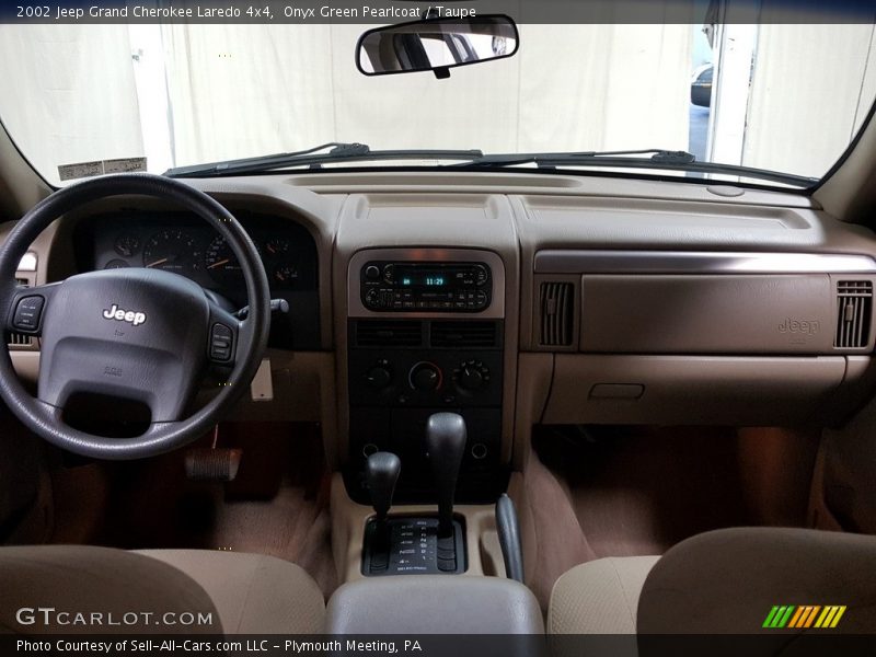 Onyx Green Pearlcoat / Taupe 2002 Jeep Grand Cherokee Laredo 4x4