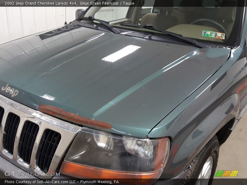 Onyx Green Pearlcoat / Taupe 2002 Jeep Grand Cherokee Laredo 4x4