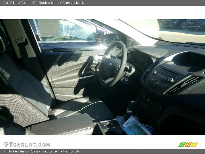 Shadow Black / Charcoal Black 2017 Ford Escape SE