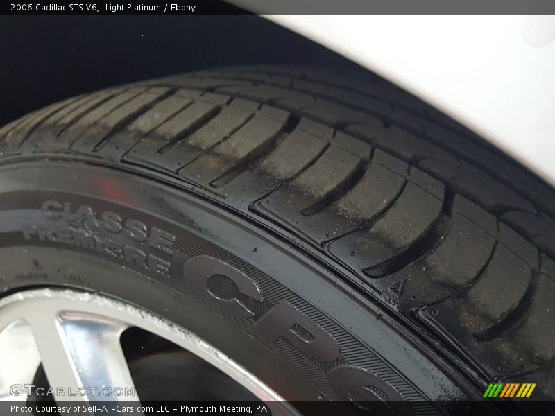 Light Platinum / Ebony 2006 Cadillac STS V6