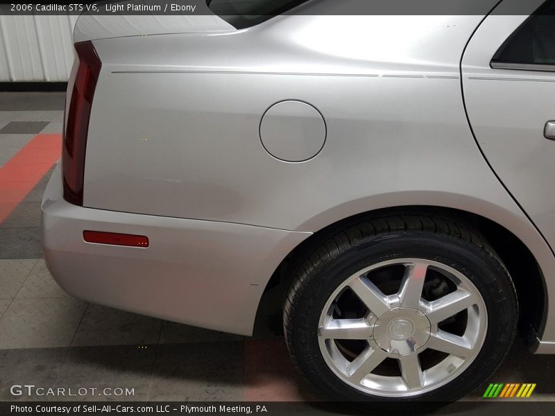 Light Platinum / Ebony 2006 Cadillac STS V6