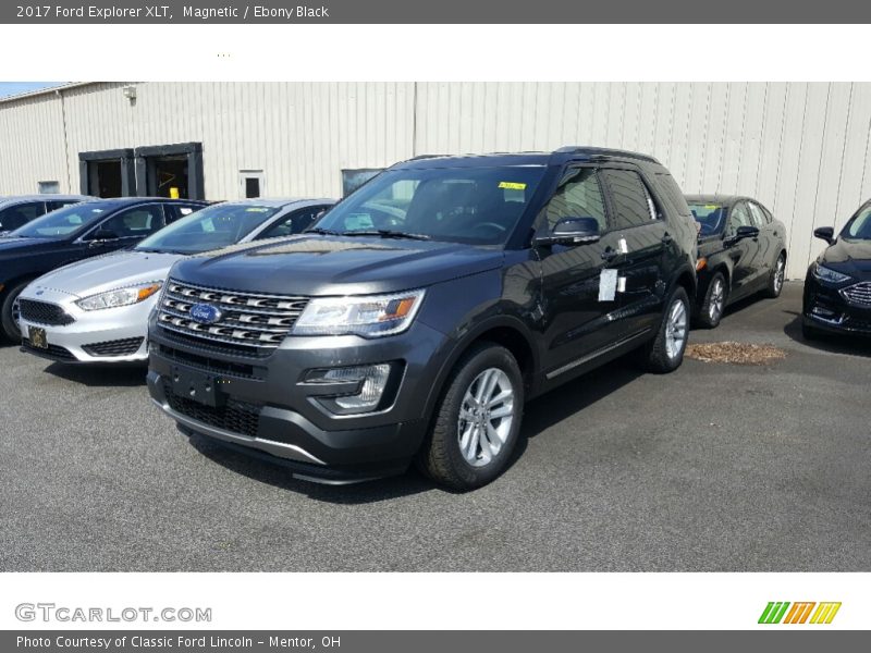 Magnetic / Ebony Black 2017 Ford Explorer XLT