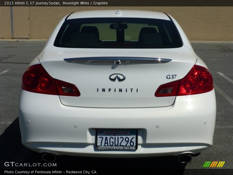 Moonlight White / Graphite 2013 Infiniti G 37 Journey Sedan