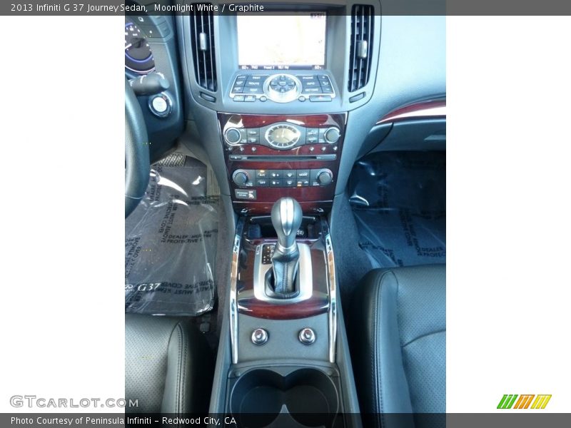 Moonlight White / Graphite 2013 Infiniti G 37 Journey Sedan
