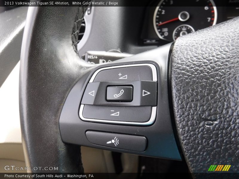 Controls of 2013 Tiguan SE 4Motion