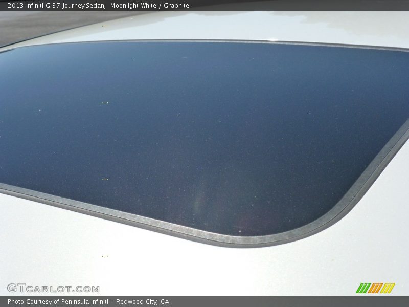 Moonlight White / Graphite 2013 Infiniti G 37 Journey Sedan
