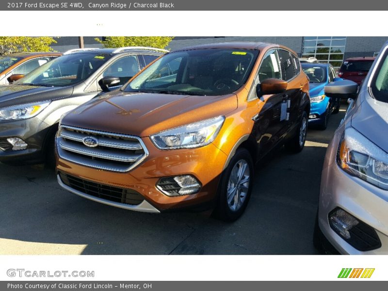 Canyon Ridge / Charcoal Black 2017 Ford Escape SE 4WD