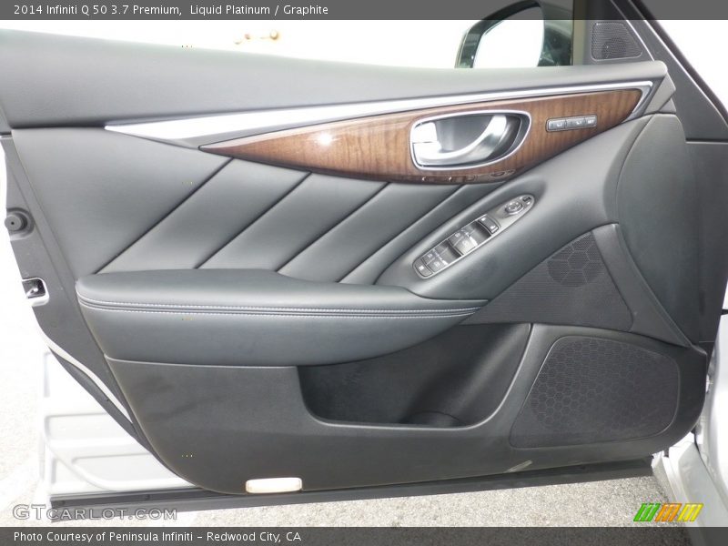 Liquid Platinum / Graphite 2014 Infiniti Q 50 3.7 Premium