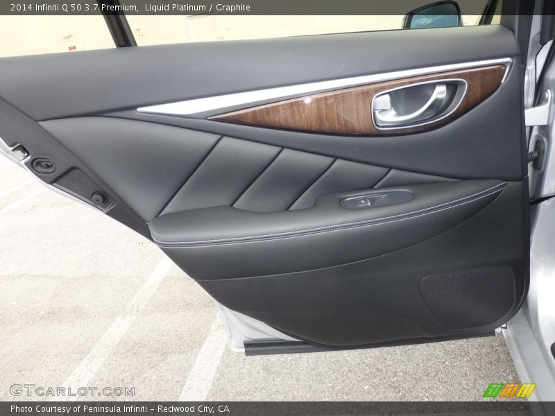 Liquid Platinum / Graphite 2014 Infiniti Q 50 3.7 Premium