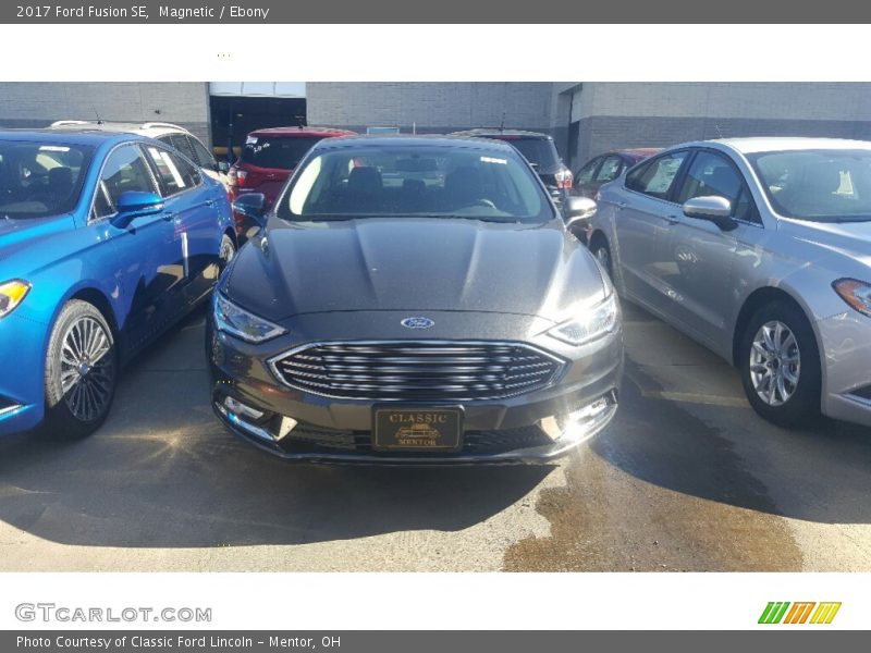 Magnetic / Ebony 2017 Ford Fusion SE