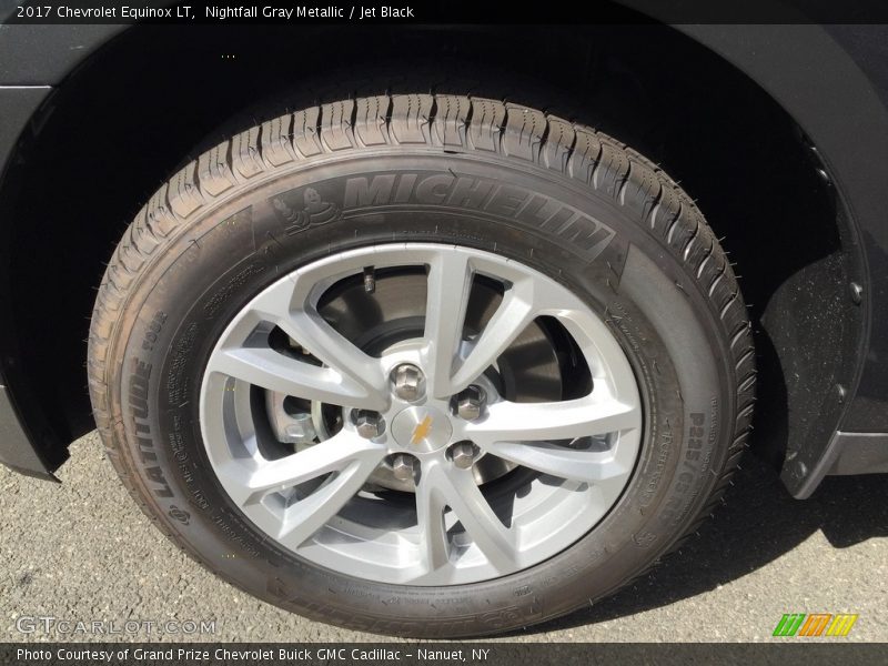 Nightfall Gray Metallic / Jet Black 2017 Chevrolet Equinox LT